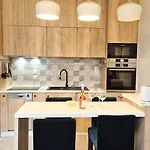 Apartamento Joli T3 Moderne Avec Terrasse & Climatisation *