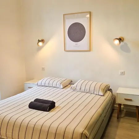 Joli T3 Moderne Avec Terrasse & Climatisation