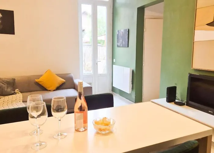 Joli T3 Moderne Avec Terrasse & Climatisation Apartmán Nice