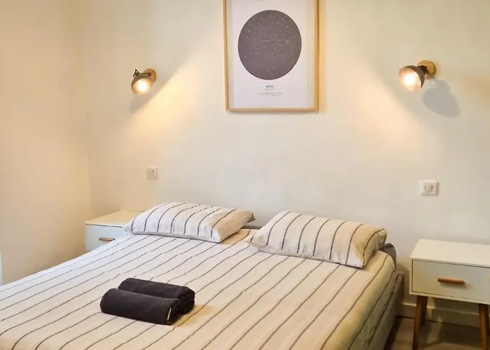 Joli T3 Moderne Avec Terrasse & Climatisation